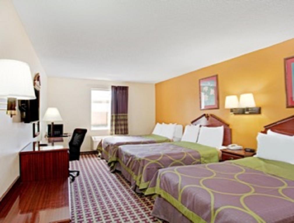 Super 8 By Wyndham Forrest City Ar Exterior photo